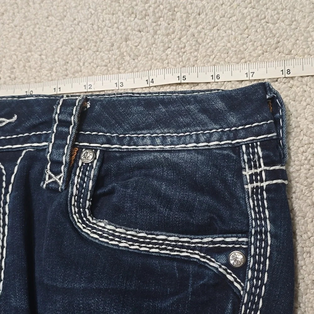 Rock Revival Jeans - Picture 5 of 13